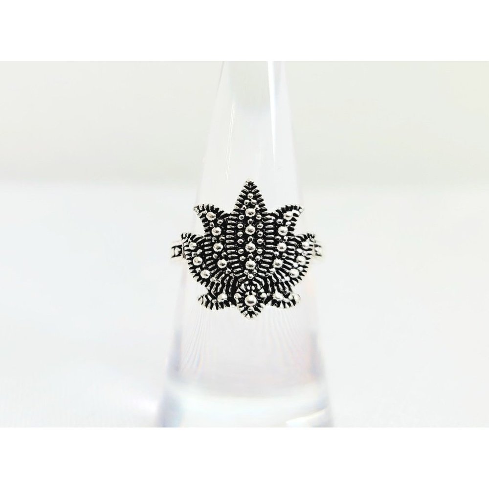 Vintage Silver Lotus Ring Size 6.5 Women's Jewelry